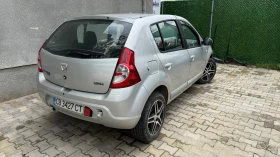 Dacia Sandero * SWISS* LAUREATE* CLIMA* 1.6* , снимка 3