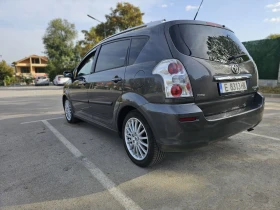 Toyota Corolla verso 2.2 D4D FACELIFT, снимка 7