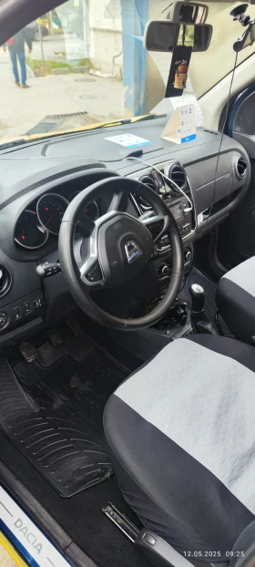 Обява за продажба на Dacia Lodgy ~16 500 лв. - изображение 2
