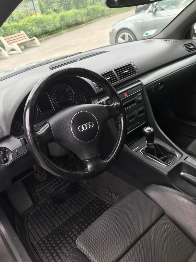 Audi A4 1, 9 TDI 131 6 скорости, снимка 8 - Автомобили и джипове - 47425804