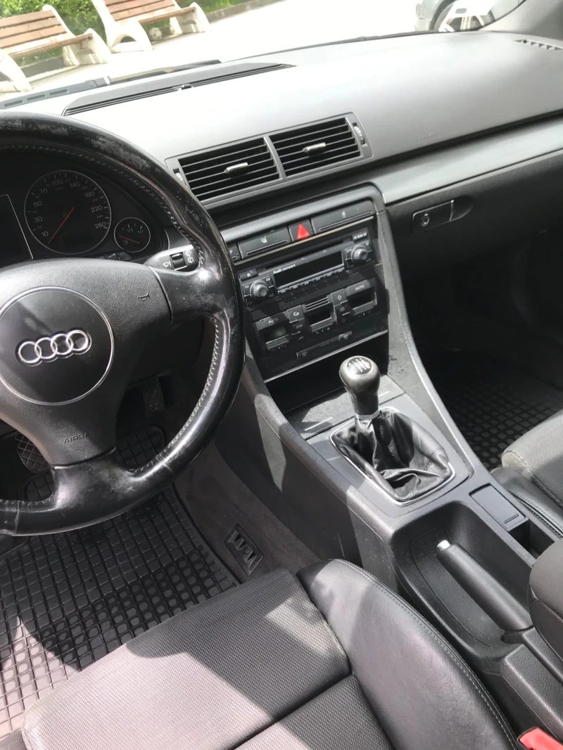 Audi A4 1, 9 TDI 131 6 скорости, снимка 6 - Автомобили и джипове - 47425804