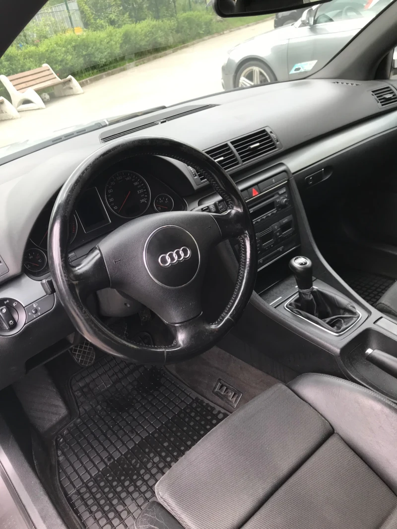 Audi A4 1, 9 TDI 131 6 скорости, снимка 9 - Автомобили и джипове - 47425804