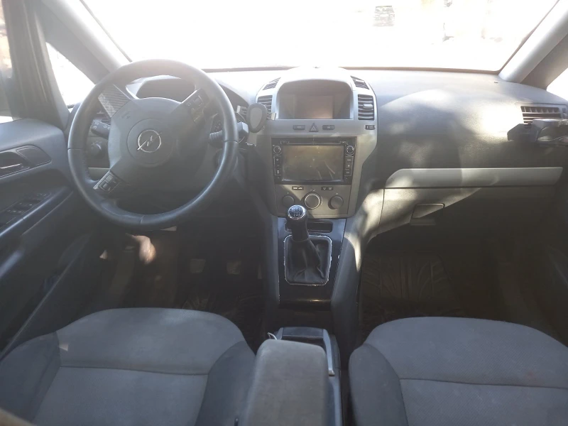 Opel Zafira B, снимка 6 - Автомобили и джипове - 48214976