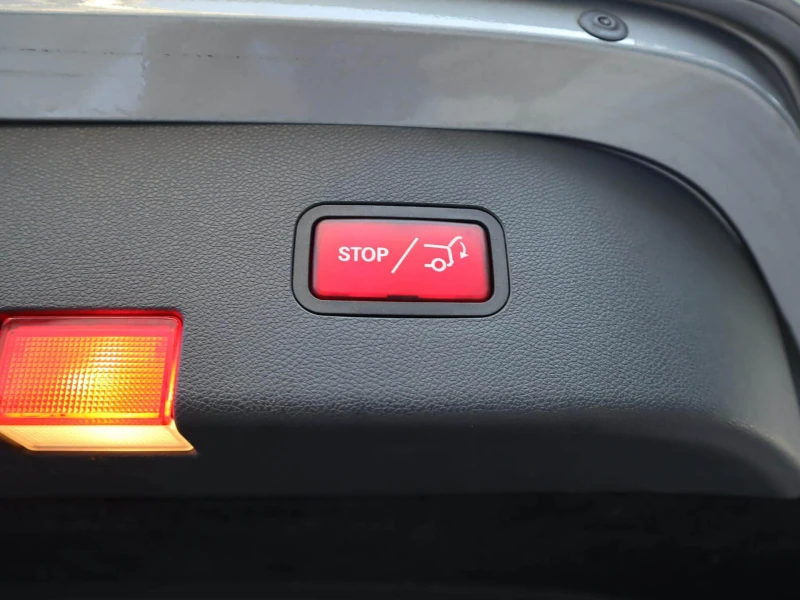 Mercedes-Benz CLS 350 CDI/Blind Spot/Камера/Distronic/Dynamic Seat/Шибед, снимка 17 - Автомобили и джипове - 51660730