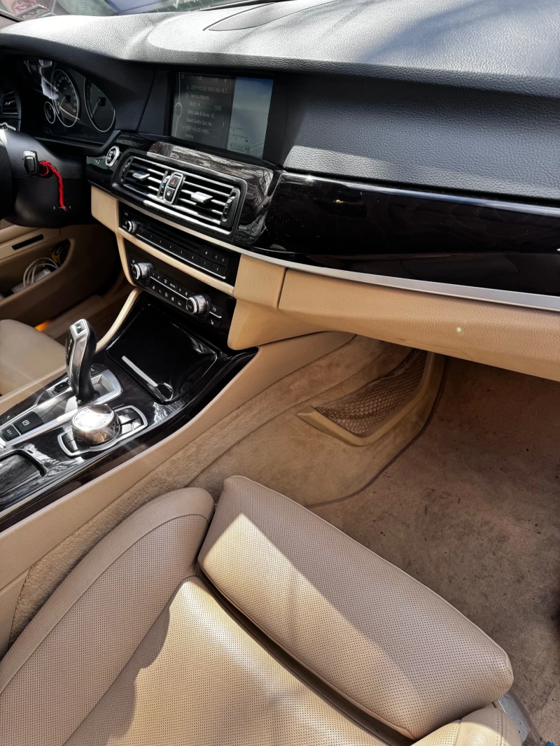 BMW 530 6 цилиндъра, снимка 4 - Автомобили и джипове - 52393230