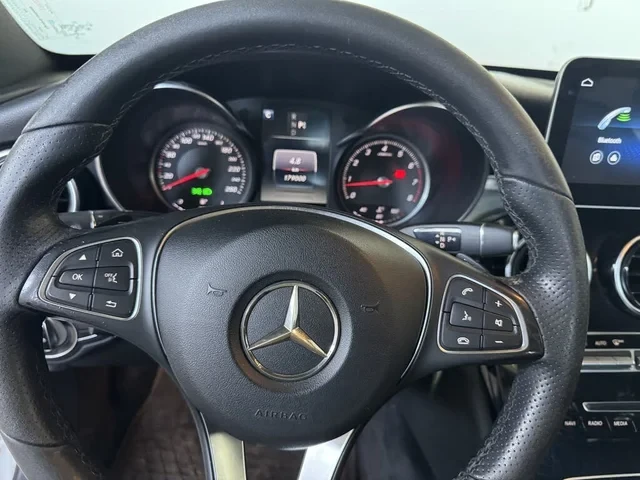 Mercedes-Benz C 300 4MATIC /AMG LINE/ #УНИКАТ# !FULL!, снимка 11 - Автомобили и джипове - 54967354