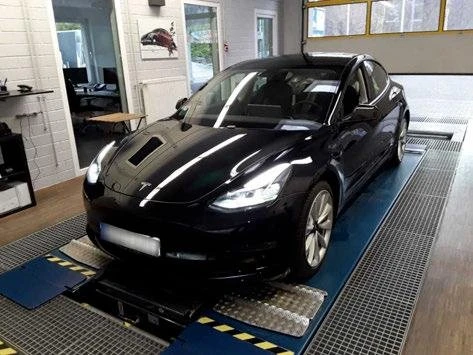 Tesla Model 3 Термопомпа, LFP, USA
