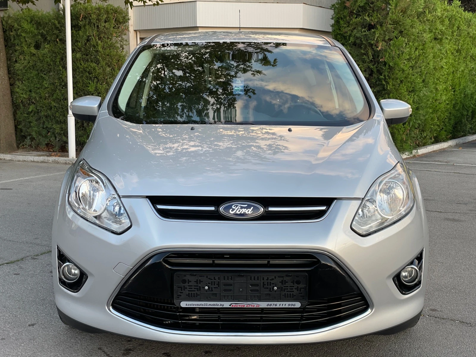 Ford C-max 1.0i EcoBoost 125кс КАТО НОВ - изображение 2