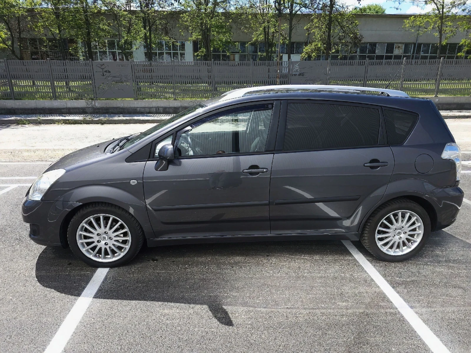 Toyota Corolla verso 2.2 D4D FACELIFT - изображение 7