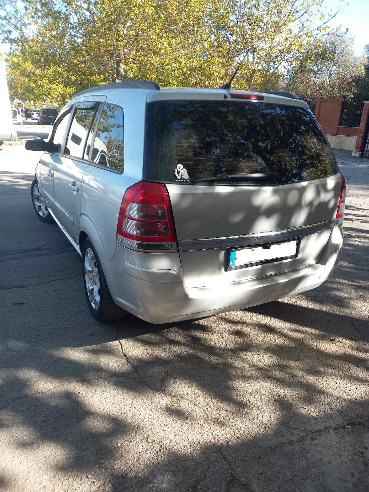 Opel Zafira B - изображение 10