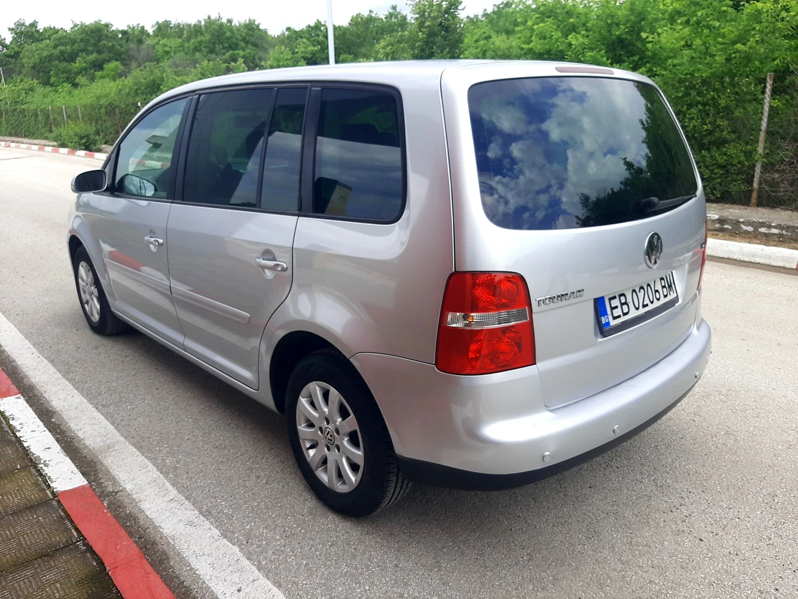 VW Touran 1.9TDI.101k+ КЛИМА. ТОП///.6скр. - изображение 4