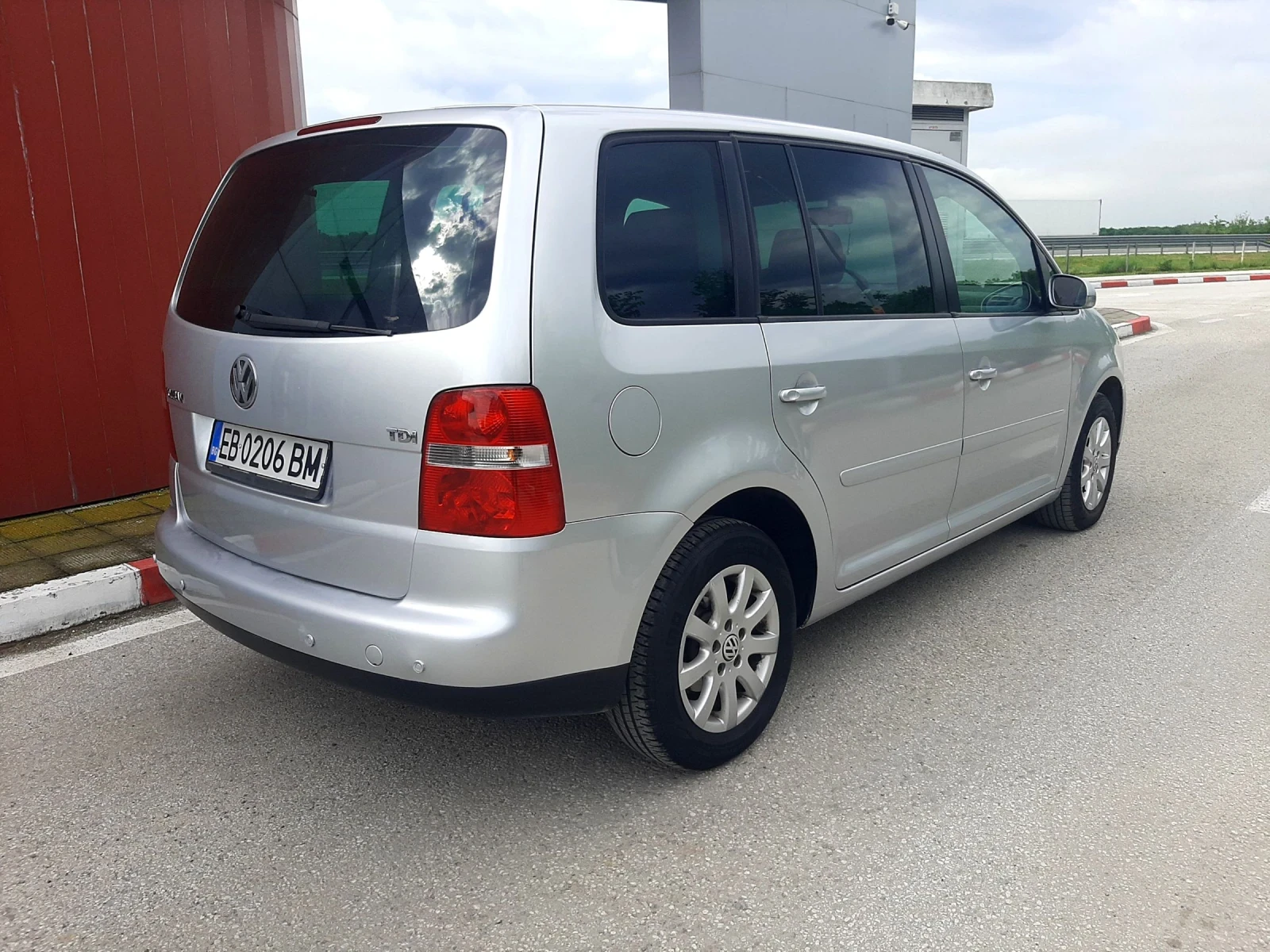 VW Touran 1.9TDI.101k+ КЛИМА. ТОП///.6скр. - изображение 7