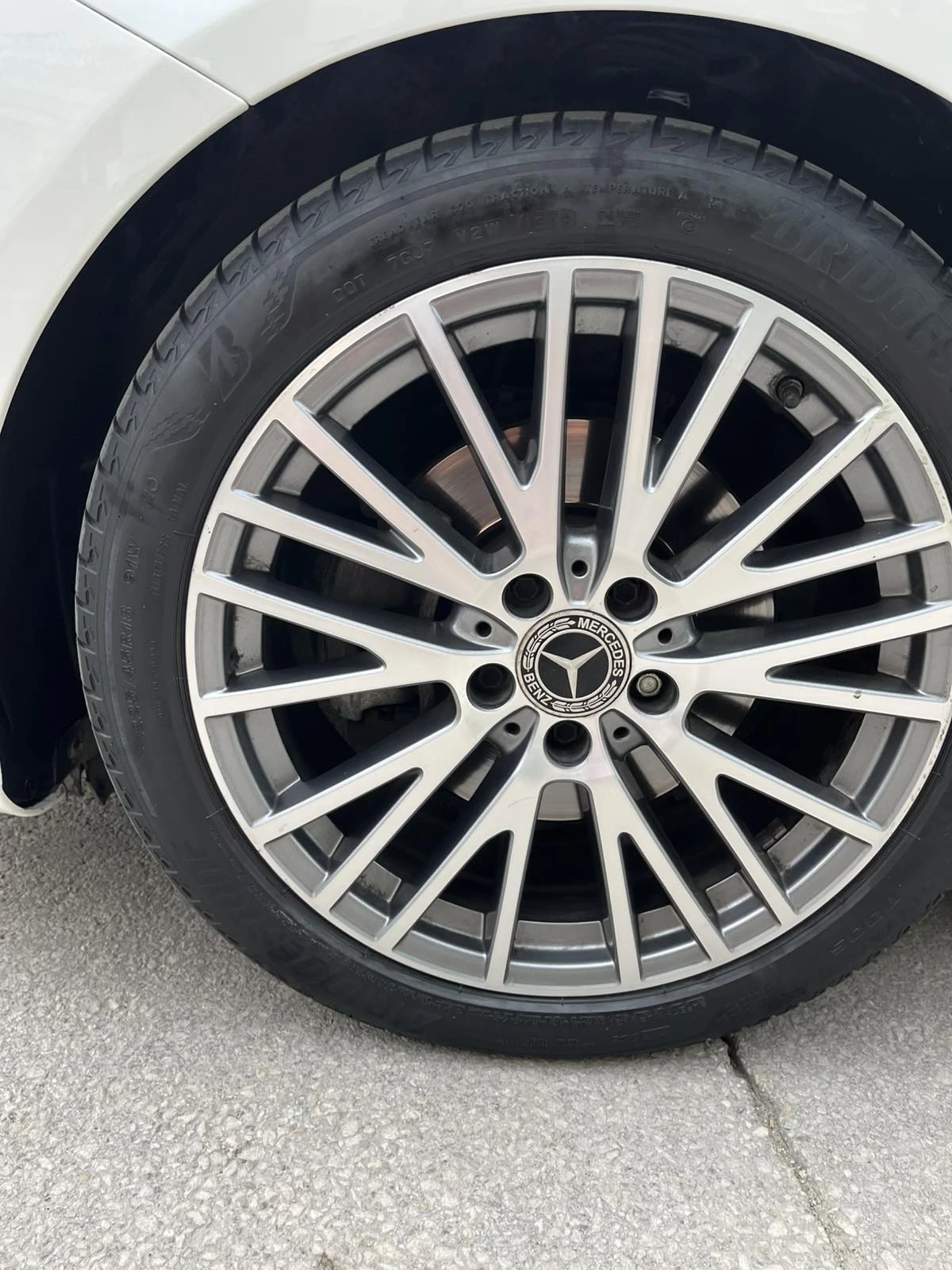 Mercedes-Benz CLA 200  - изображение 10