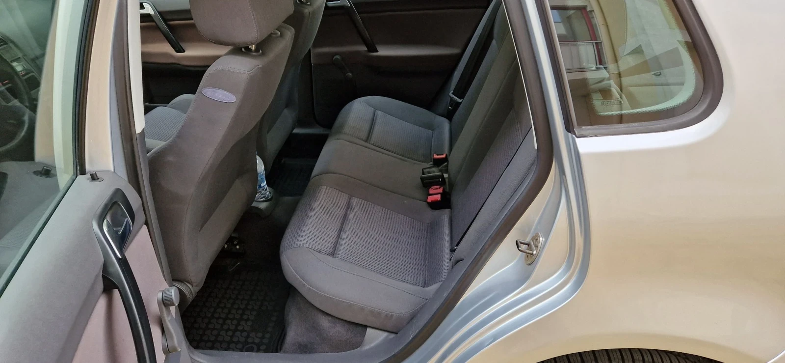 VW Polo 1.4 - изображение 10