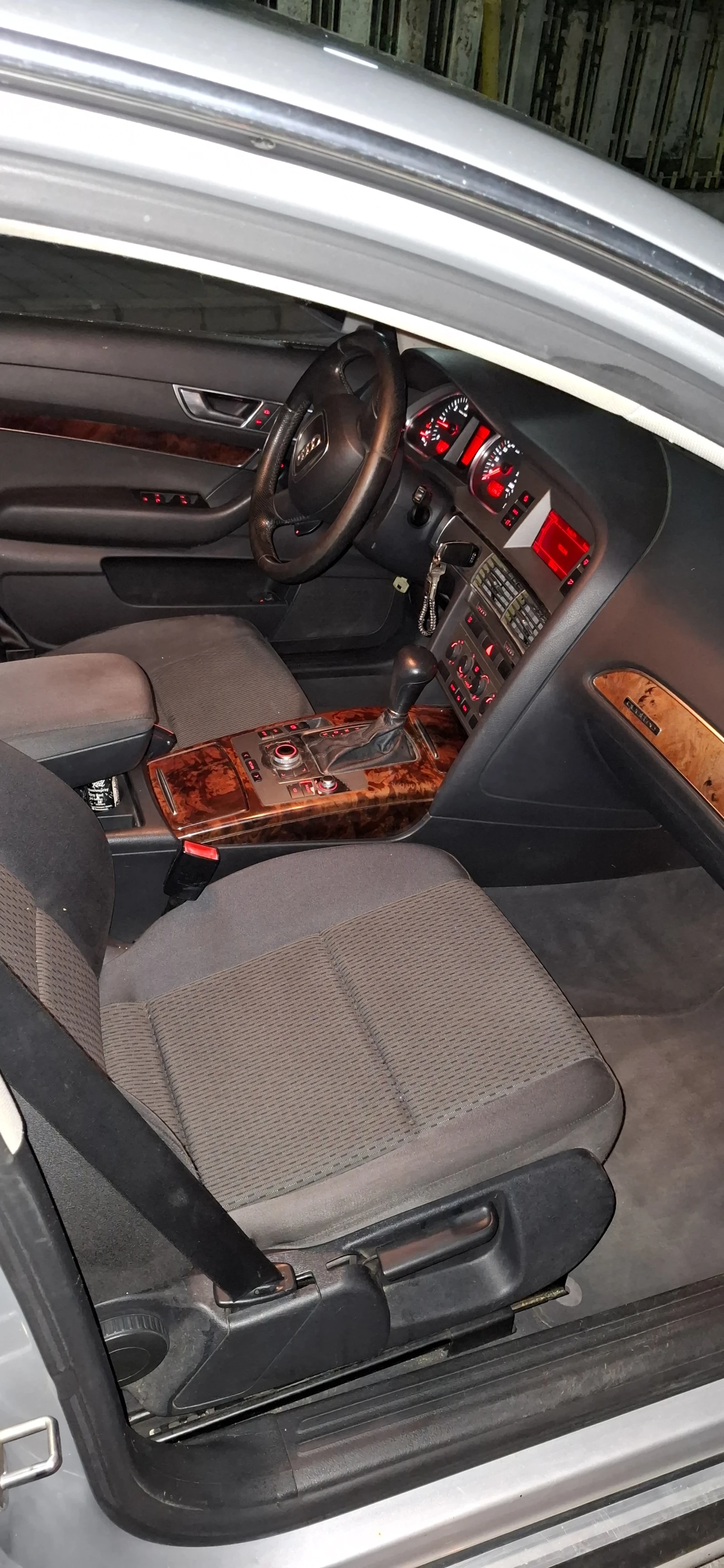 Audi A6 3.0  - изображение 10