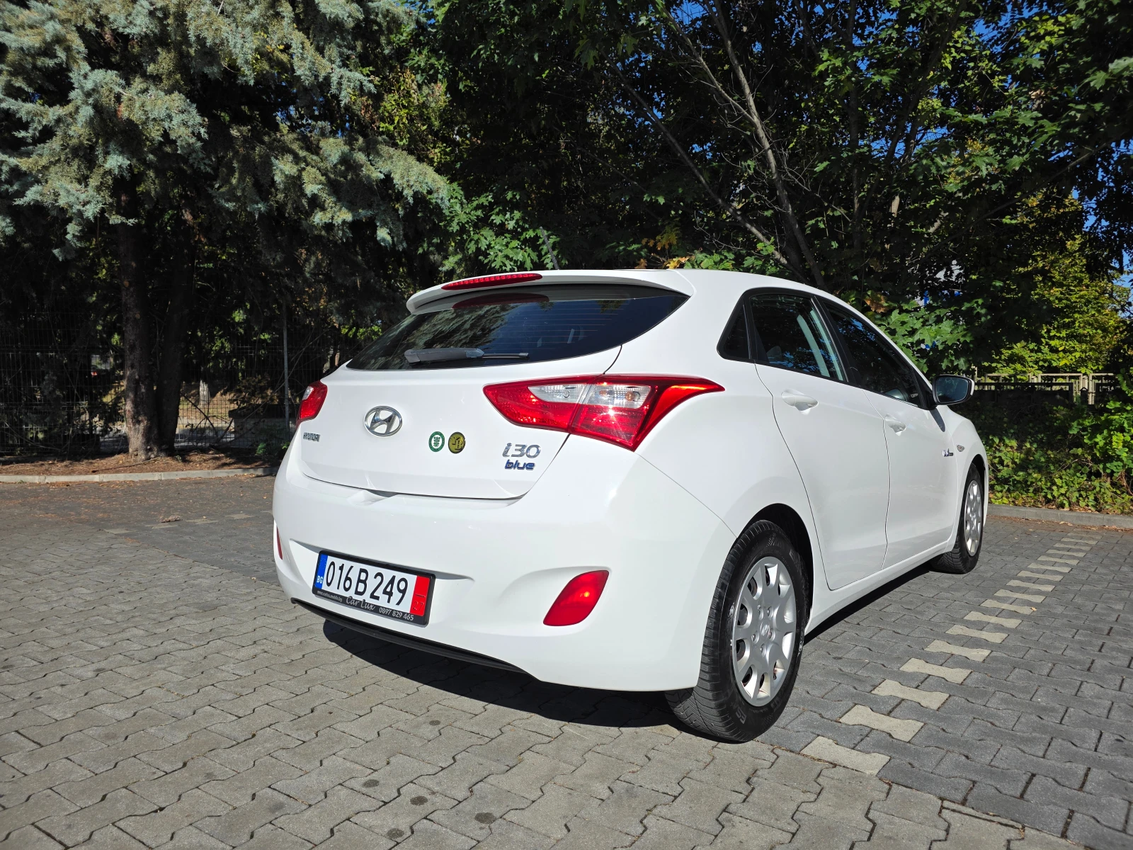 Hyundai I30 1.4i 16v Швейцария - изображение 5