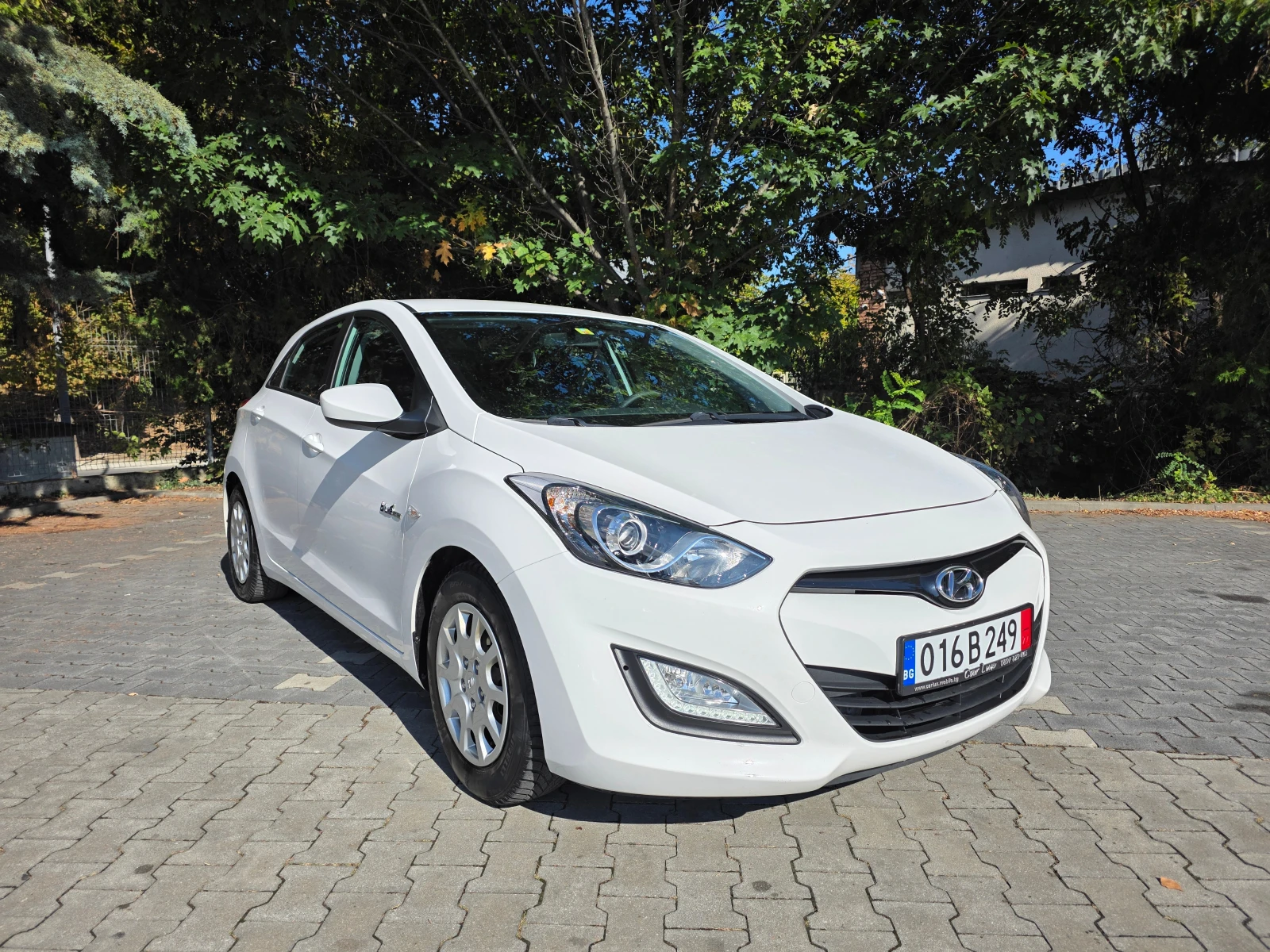 Hyundai I30 1.4i 16v Швейцария - изображение 3