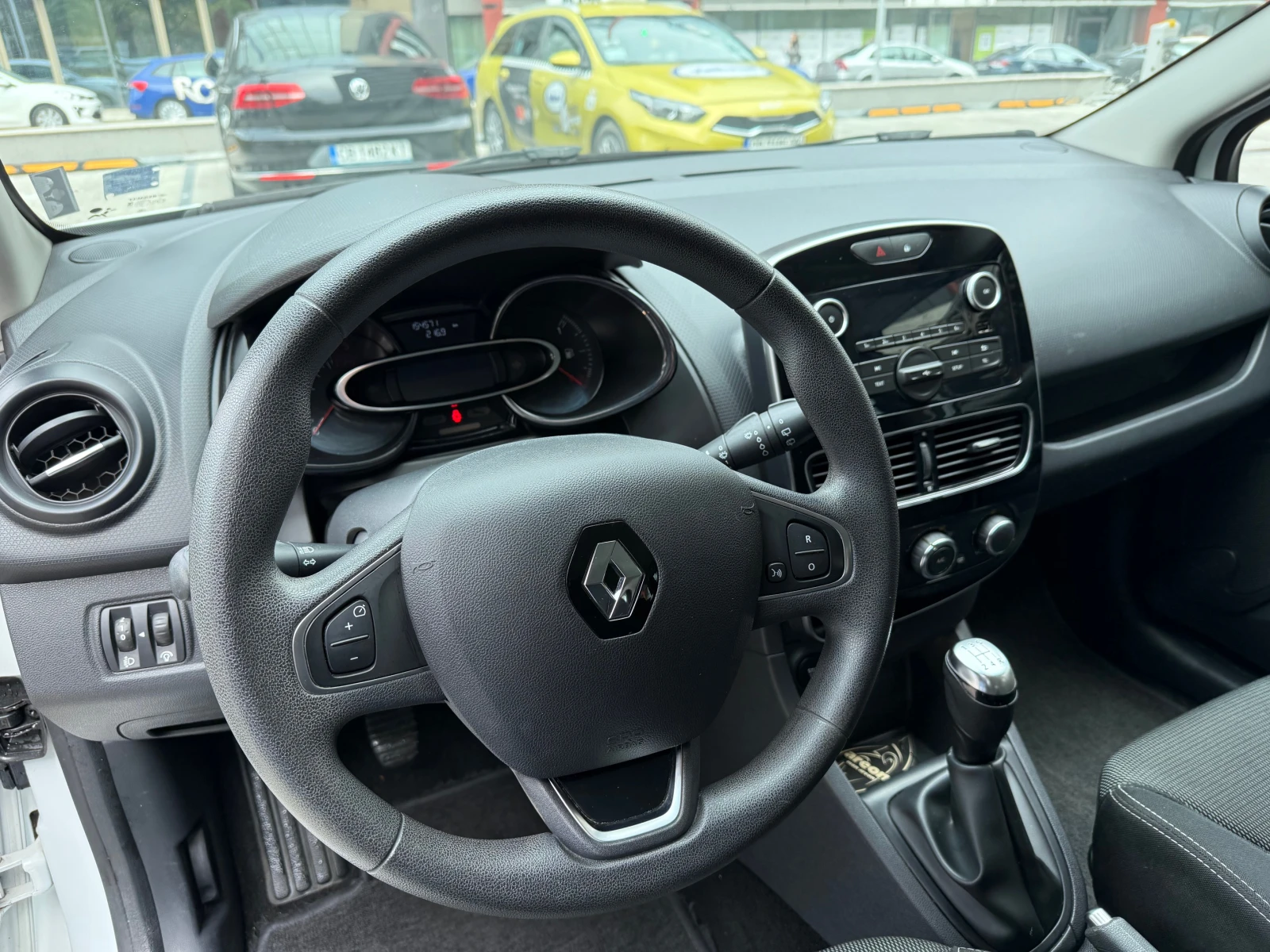 Renault Clio 1.5 TDCi - изображение 10
