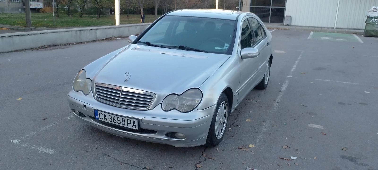 Mercedes-Benz C 180  - изображение 7