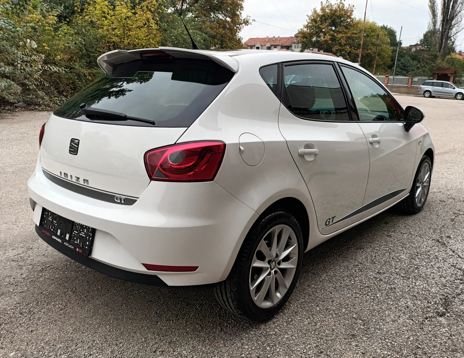 Seat Ibiza 1.2 TSI-GT - изображение 10