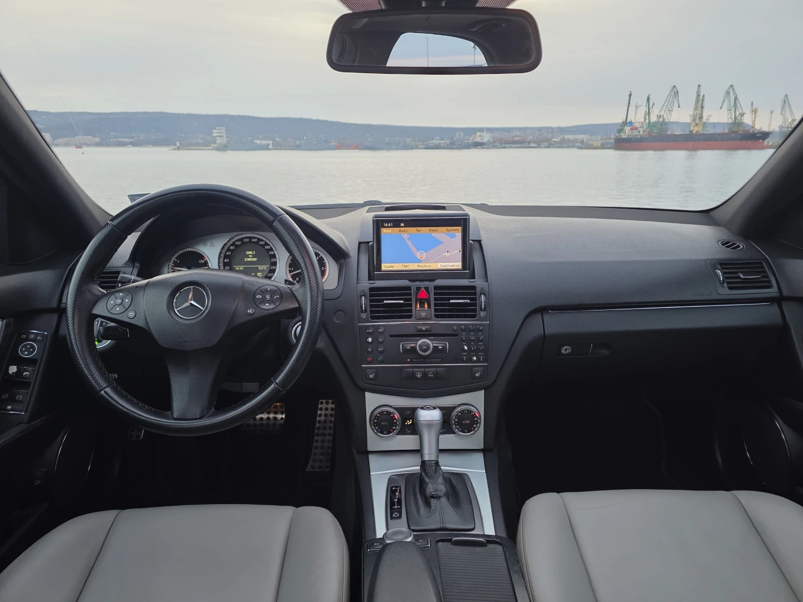 Mercedes-Benz C 320 AMG Pack * Pano * KeyLess* ������� * Full*  | Mobile.bg � ����������� 6