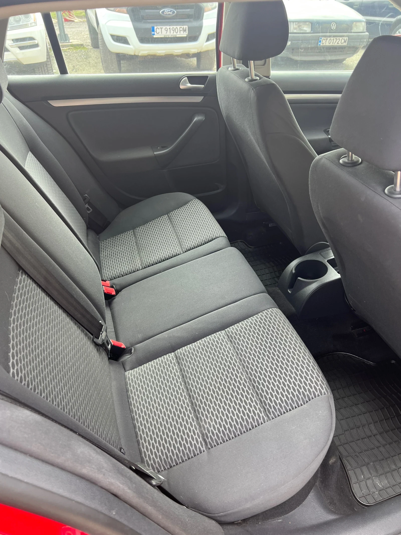 VW Golf 1.4 бензин.6 скороти, снимка 9 - Автомобили и джипове - 53835714