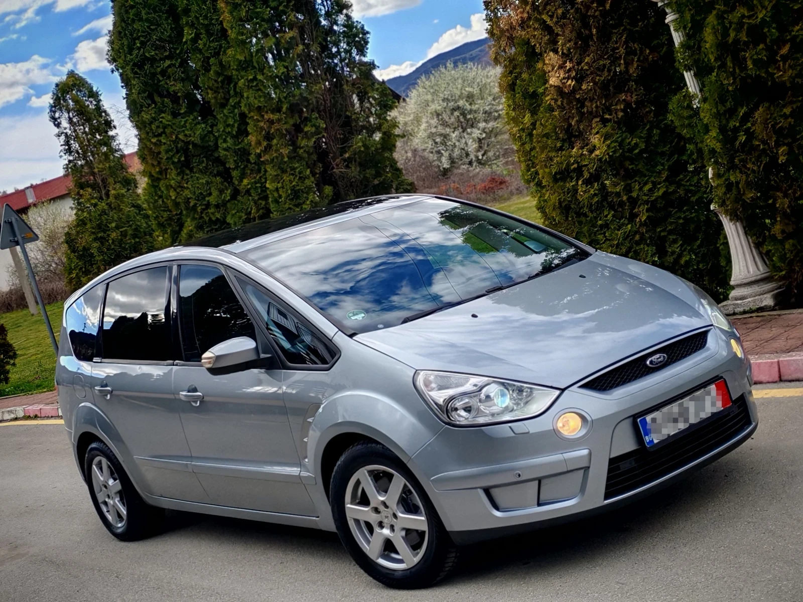Ford S-Max 2.0TDCI(140)* TITANIUM-EDITION* НОВ ВНОС* , снимка 8 - Автомобили и джипове - 54008555