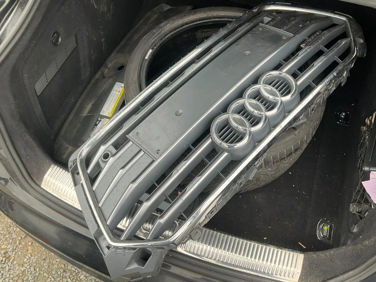 Audi A5 3.0TDI quattro Sport, снимка 10 - Автомобили и джипове - 54264379