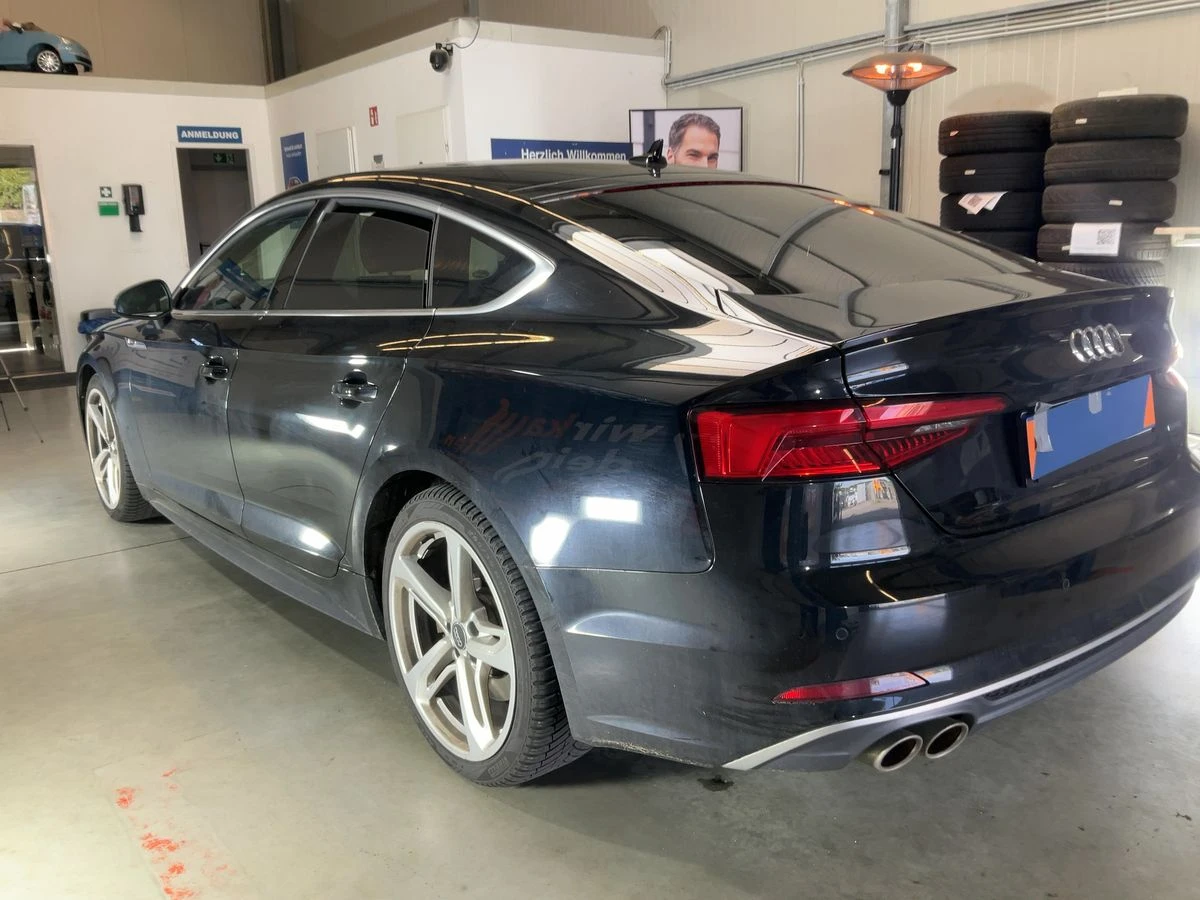 Audi A5 3.0TDI quattro Sport, снимка 3 - Автомобили и джипове - 54264379