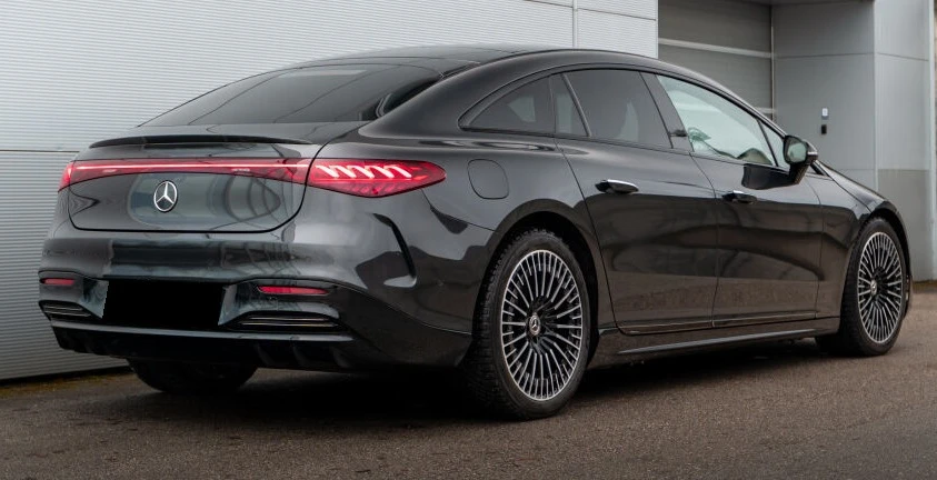 Mercedes-Benz EQS 580 4Matic AMG Line, снимка 2 - Автомобили и джипове - 54561323