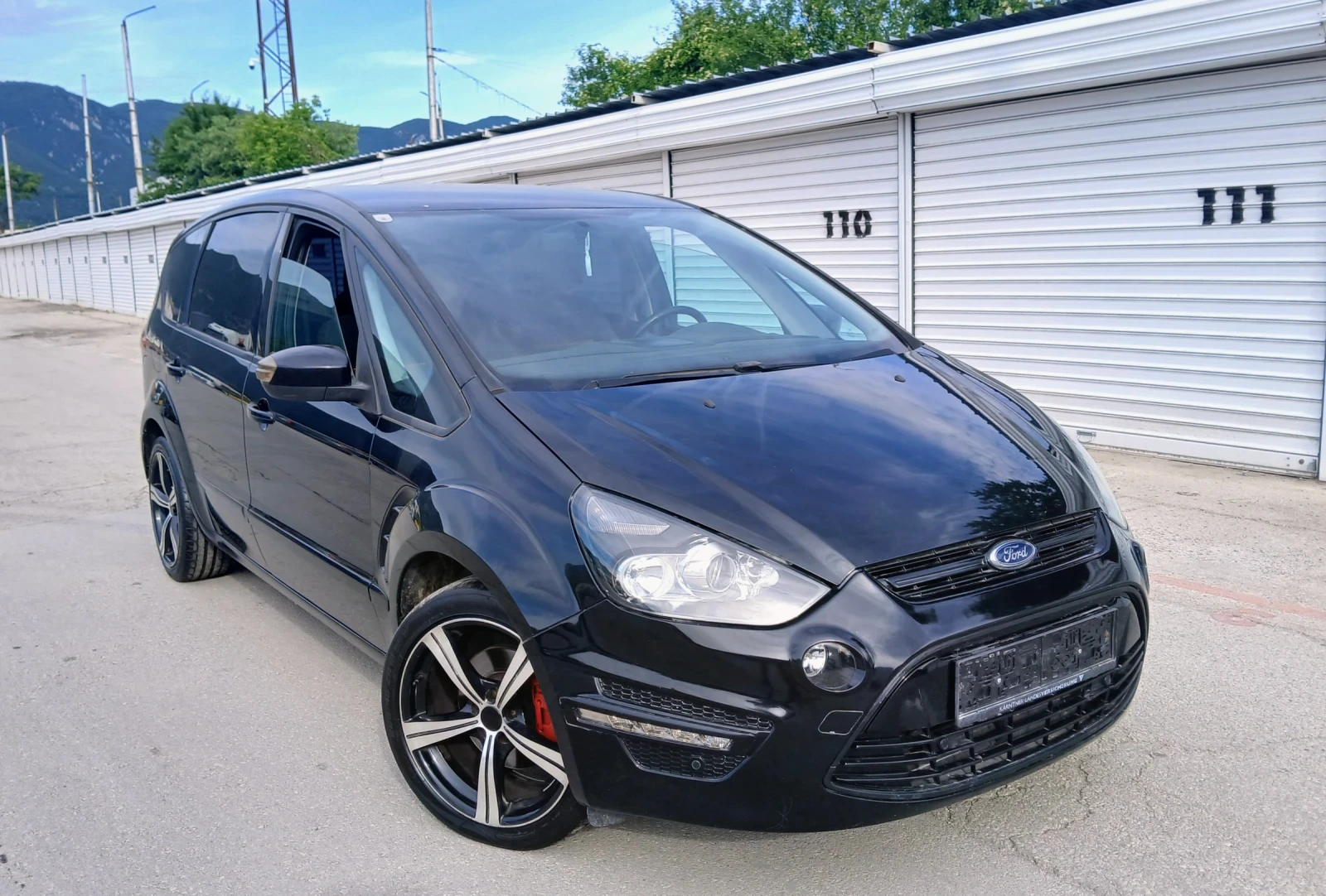 Ford S-Max 2.0D-avtomatik