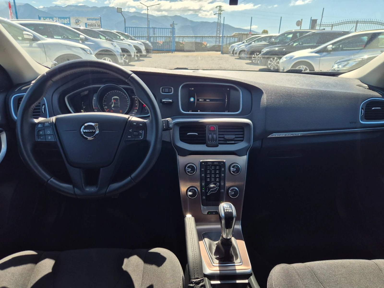 Volvo V40 Cross Country 2.0 D, снимка 8 - Автомобили и джипове - 55691744