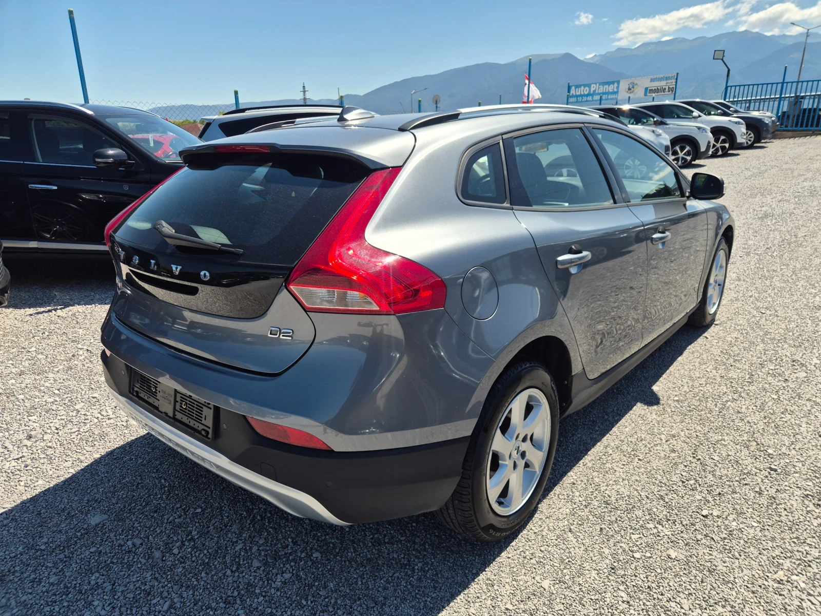 Volvo V40 Cross Country 2.0 D, снимка 5 - Автомобили и джипове - 55691744
