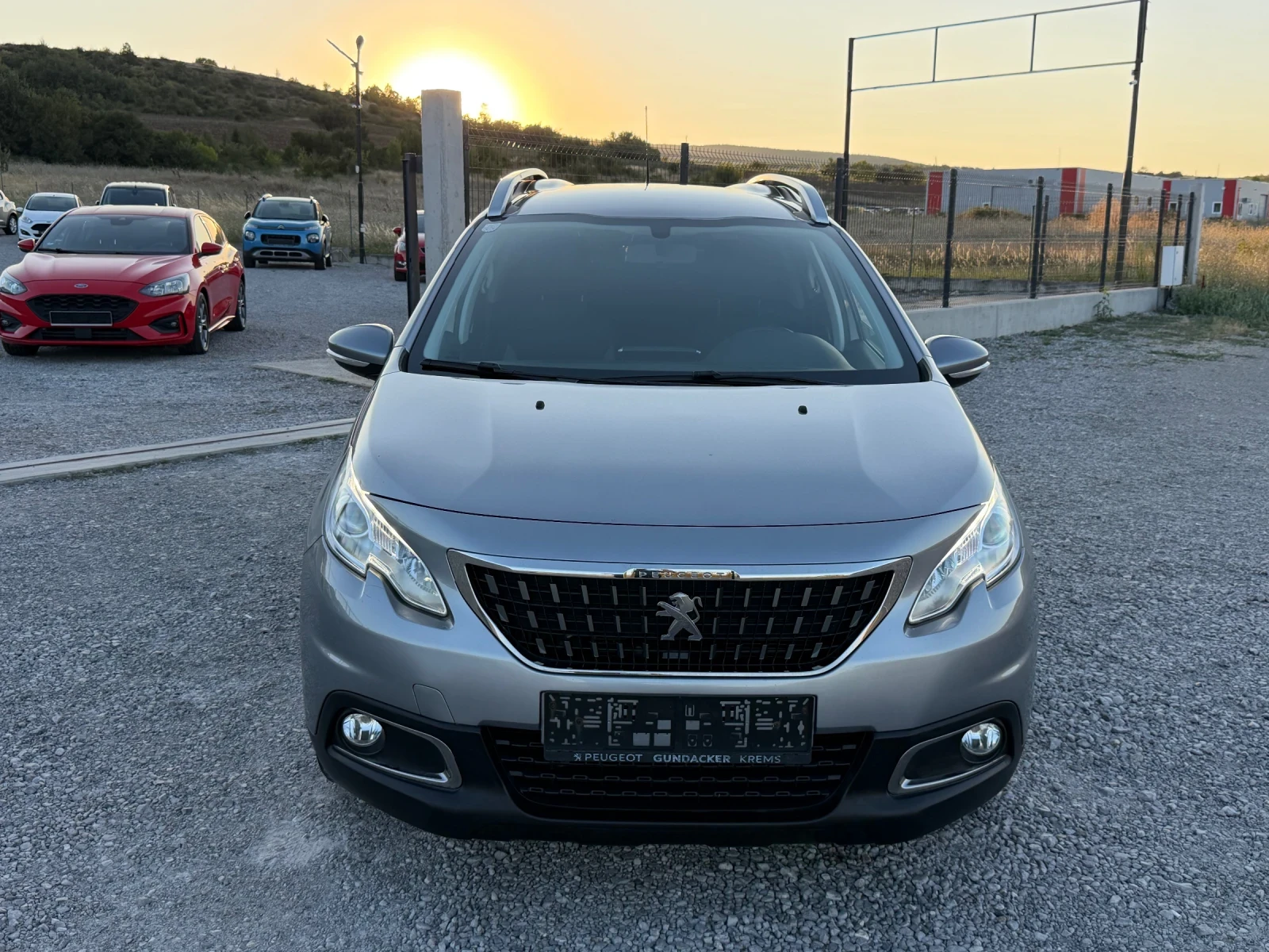 Peugeot 2008 1.6BLUE-HDI FACELIFT SERVICE BOOK EURO 6 TUV COC, снимка 3 - Автомобили и джипове - 55710556