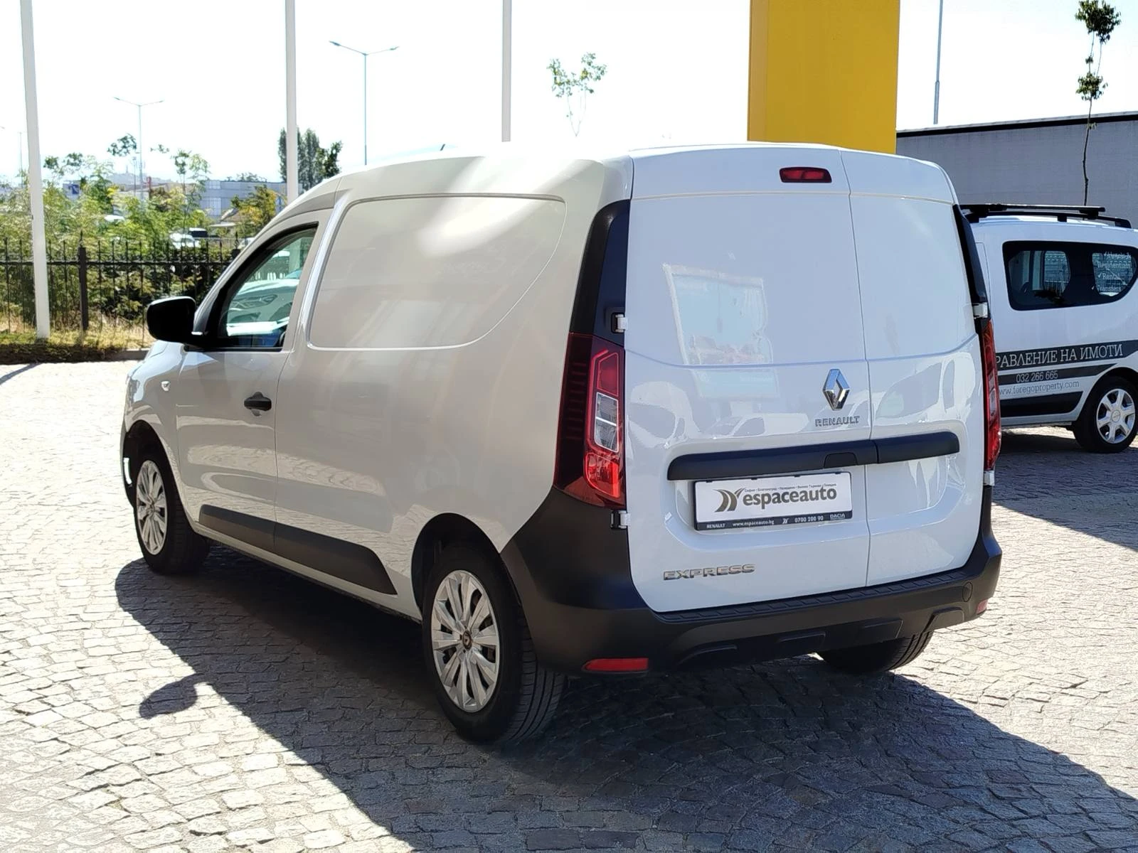 Renault Express 1.5 dCi/75к.с., снимка 7 - Автомобили и джипове - 56411753