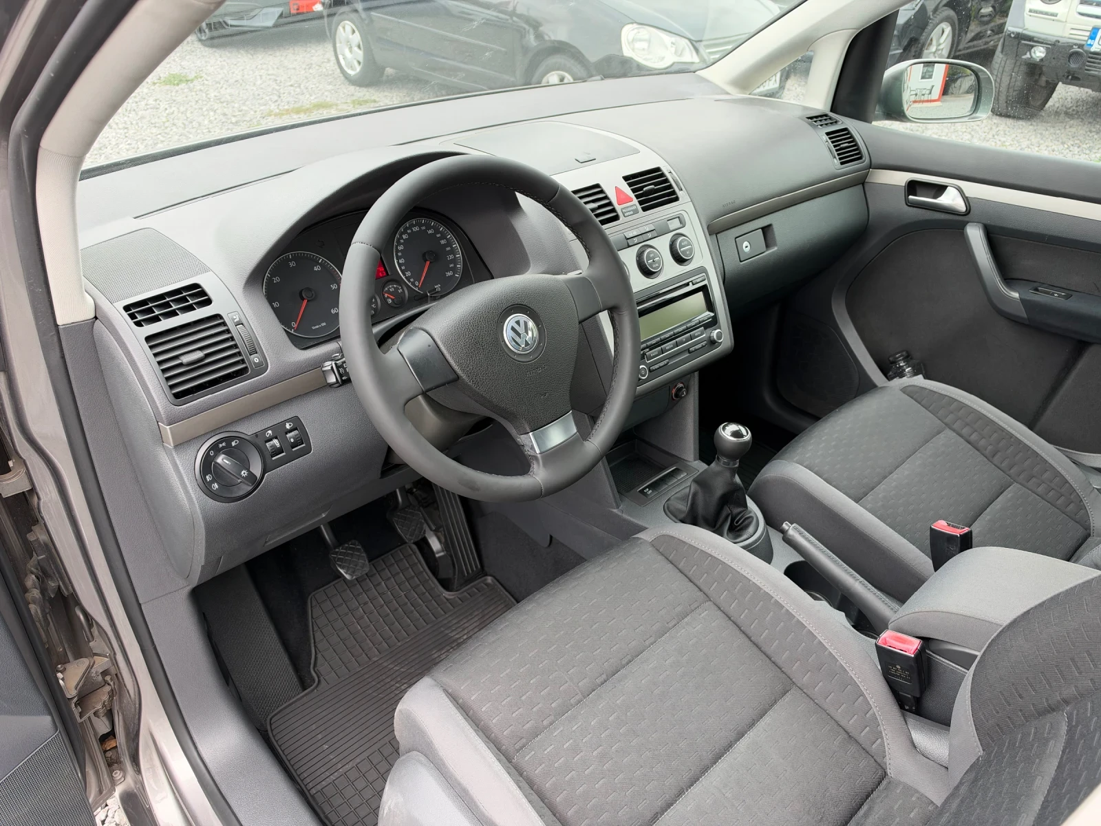 VW Touran 2.0TDI (140hp) 7 �����/���� ����/��������/������ | Mobile.bg � ����������� 9