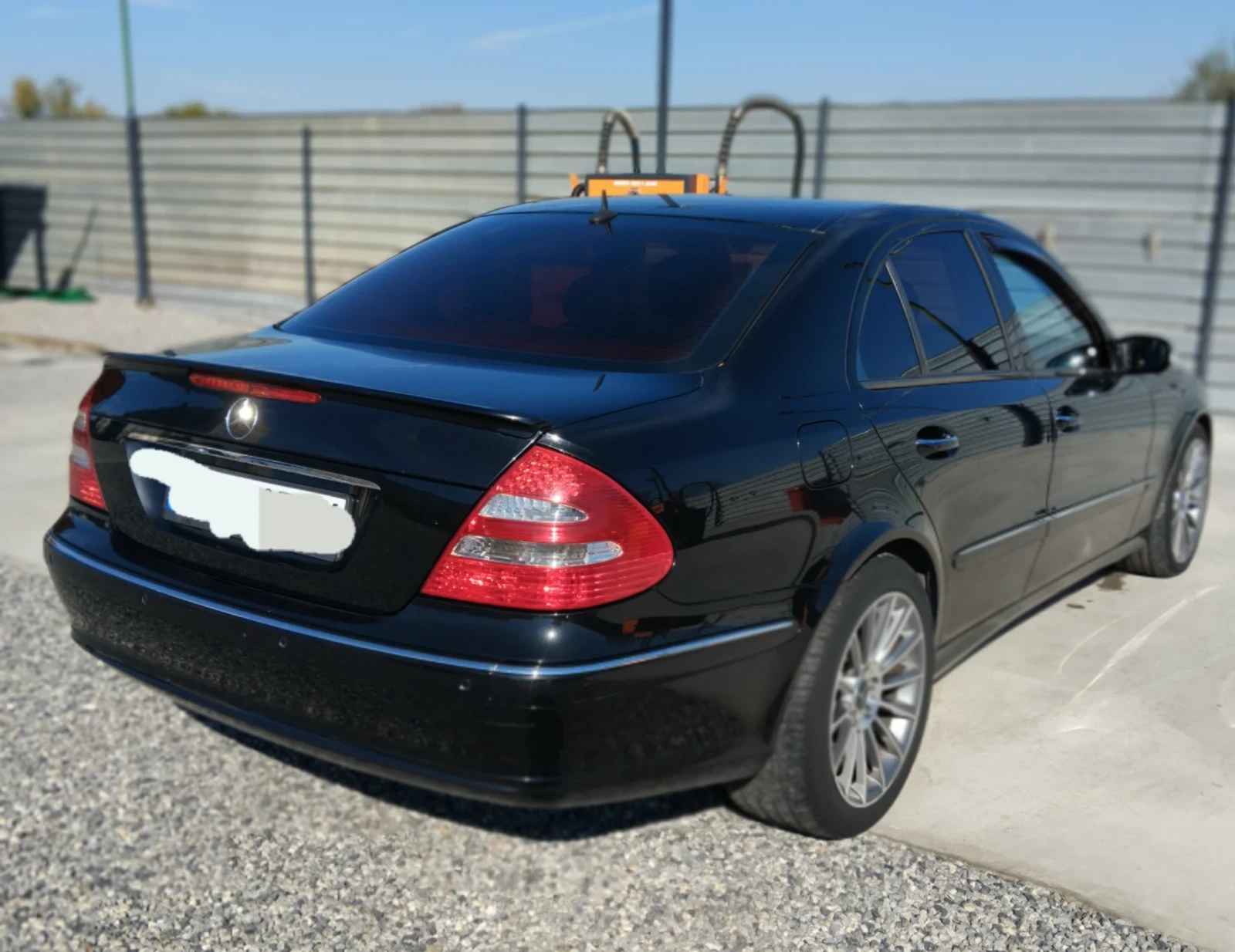 Mercedes-Benz E 280, снимка 7 - Автомобили и джипове - 56569695