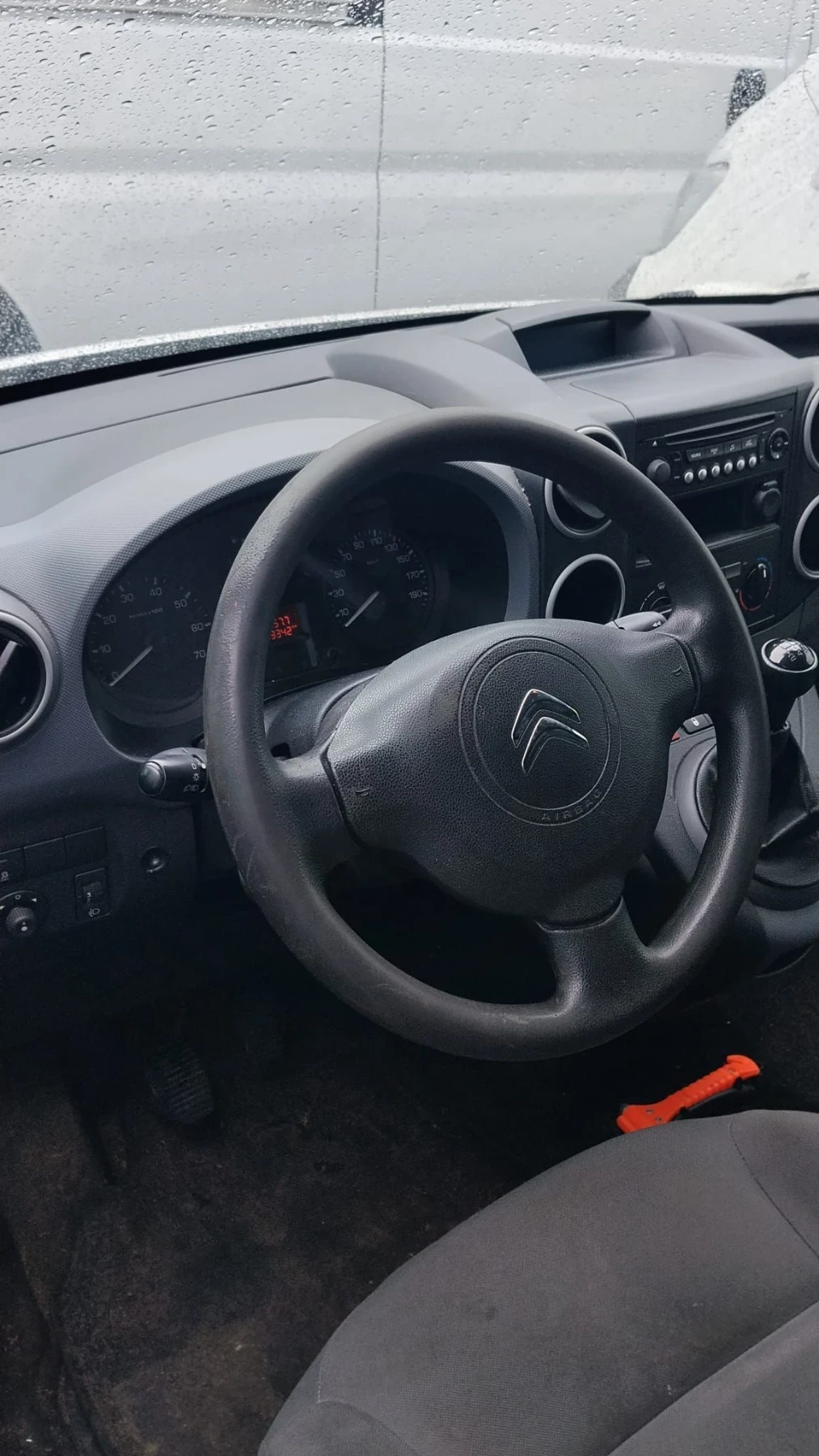 Citroen Berlingo, снимка 8 - Автомобили и джипове - 56588881