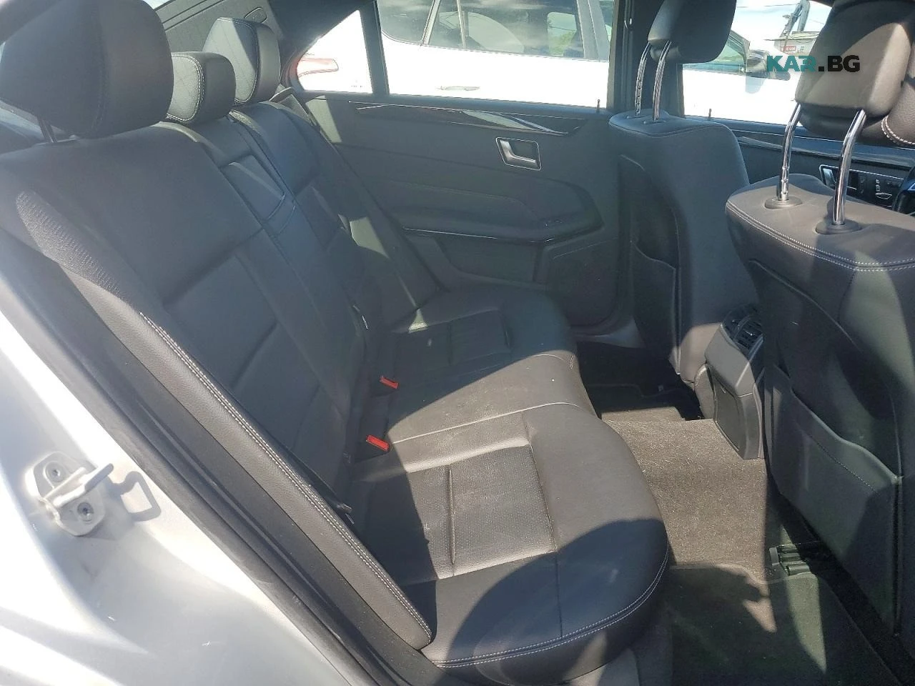 Mercedes-Benz E 350 4MATIC* ����������* (���� �� ��) | Mobile.bg � ����������� 10