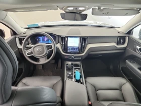 Volvo XC60 2025 Volvo XC60 B5 PLUS DARK THEME, снимка 9