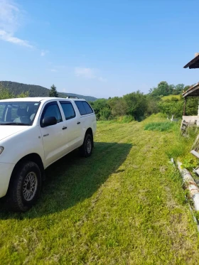 Toyota Hilux - 13750 лв. - 55793428 3