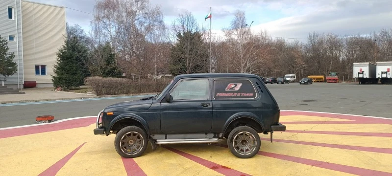 Lada Niva 212140Y  4x4  ГАЗ/БЕНЗИН , снимка 3 - Автомобили и джипове - 48189704