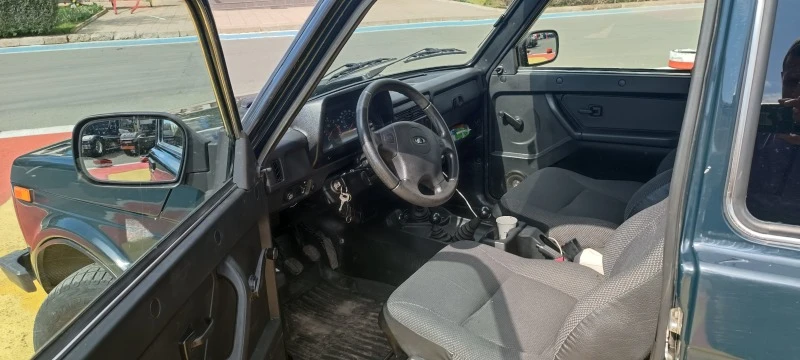 Lada Niva 212140Y  4x4  ГАЗ/БЕНЗИН , снимка 12 - Автомобили и джипове - 48189704