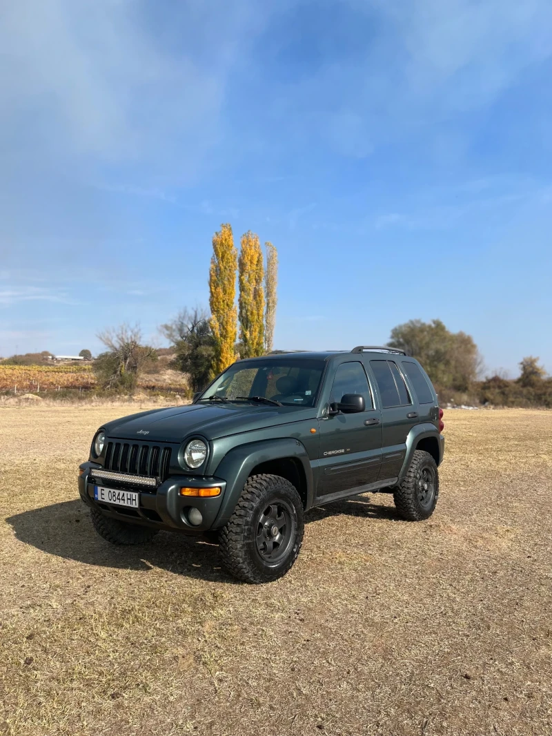 Jeep Cherokee 3.7i/LPG, снимка 1 - Автомобили и джипове - 47837719