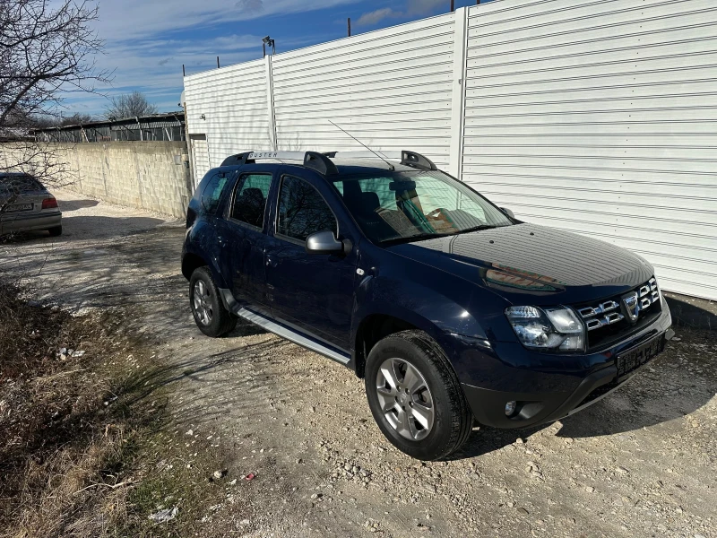 Dacia Duster 1.6i газ, снимка 3 - Автомобили и джипове - 48293827