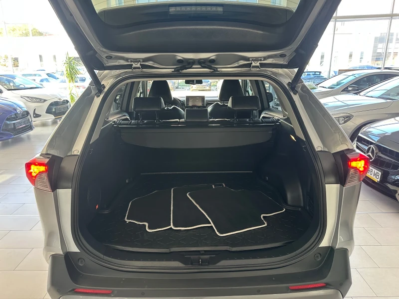 Toyota Rav4 Luxury, снимка 5 - Автомобили и джипове - 52170493