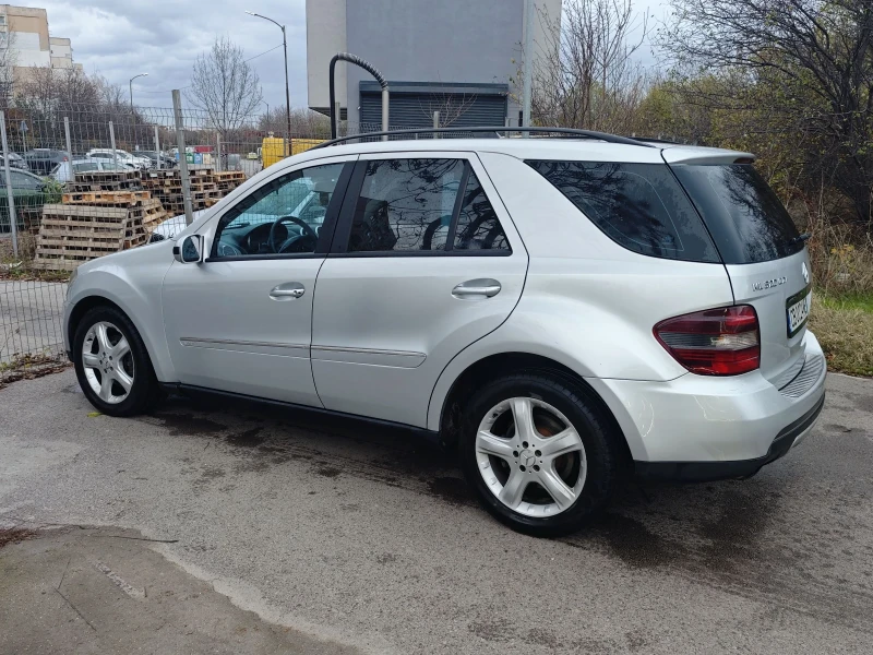 Mercedes-Benz ML 320 3.2 CDI, снимка 4 - Автомобили и джипове - 52531382