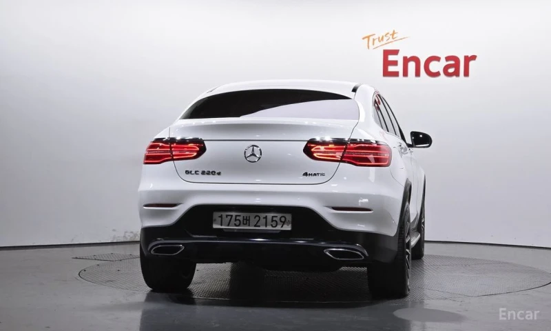 Mercedes-Benz GLC 220, снимка 4 - Автомобили и джипове - 52876904
