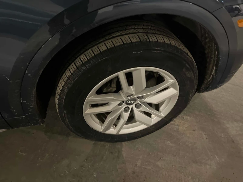 Audi Q5 2018 Komfort * CARFAX * БЕЗ ПЪРВОНАЧАЛНА ВНОСКА, снимка 6 - Автомобили и джипове - 53209493