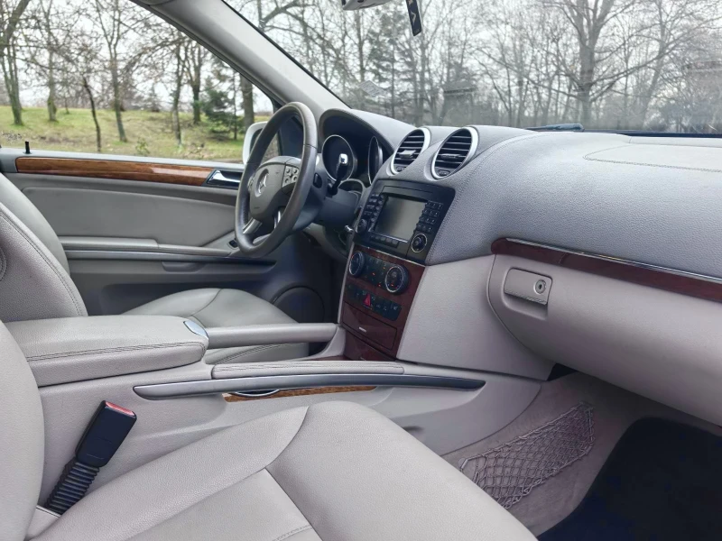 Mercedes-Benz GL 450 GL450, снимка 10 - Автомобили и джипове - 53422319